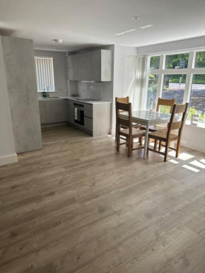 Spacious 2 bedroom flat
